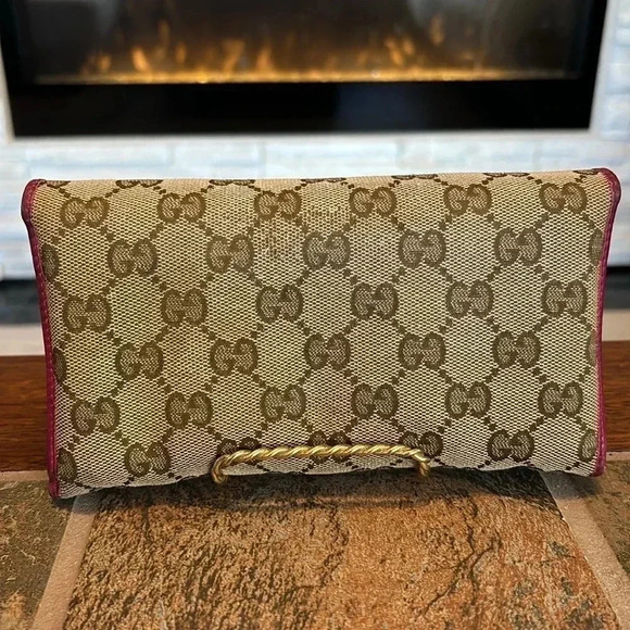Gucci Guccisima Signature Monogram Canvas and Leather Long Wallet - Picture 2 of 16